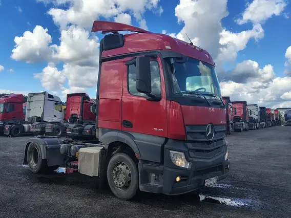 Седельный тягач Mercedes-Benz Actros 2021 года б/у фото 3