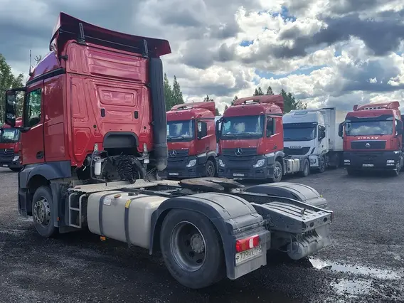 Седельный тягач Mercedes-Benz Actros 2021 года б/у фото 7