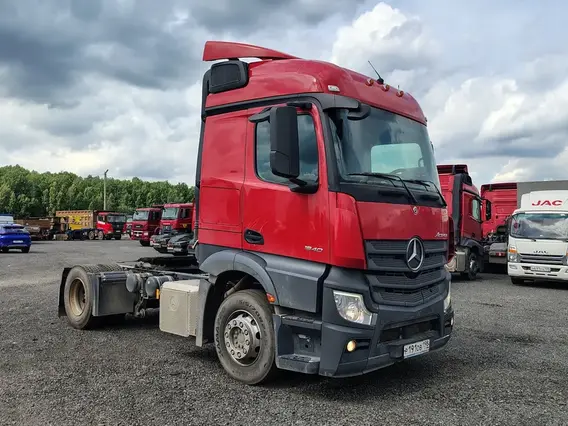 Седельный тягач Mercedes-Benz Actros 2021 года б/у фото 3