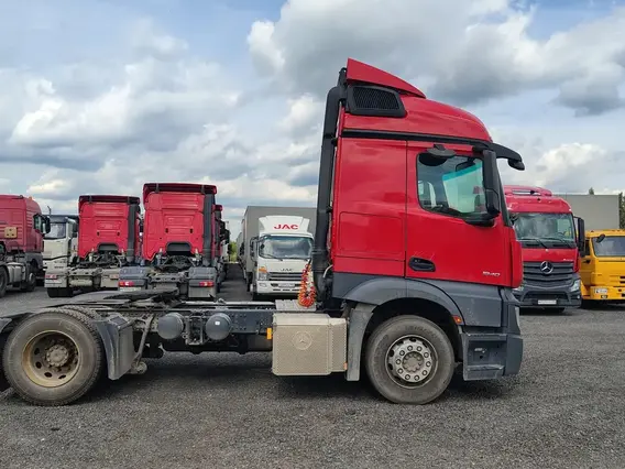 Седельный тягач Mercedes-Benz Actros 2021 года б/у фото 4