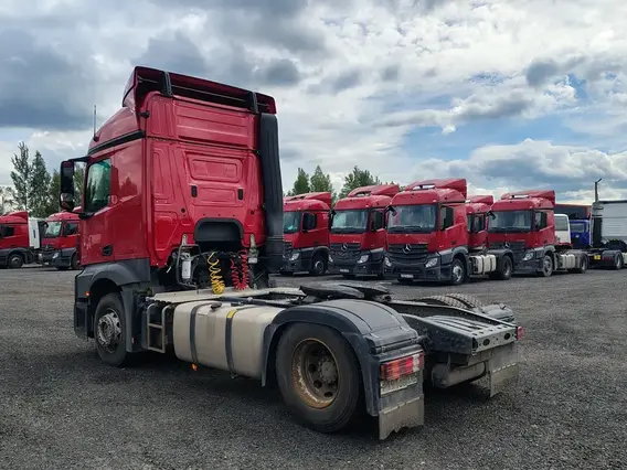 Седельный тягач Mercedes-Benz Actros 2021 года б/у фото 7