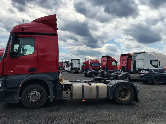 Седельный тягач Mercedes-Benz Actros 2021 года б/у фото 8