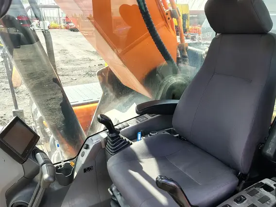 Экскаватор DOOSAN DX300LCA 2023 года б/у фото 11