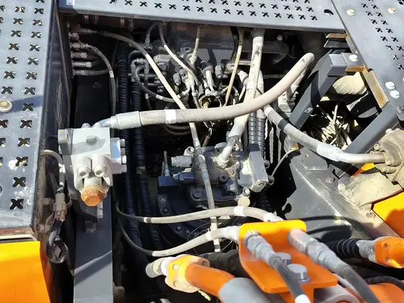 Экскаватор DOOSAN DX300LCA 2023 года б/у фото 15
