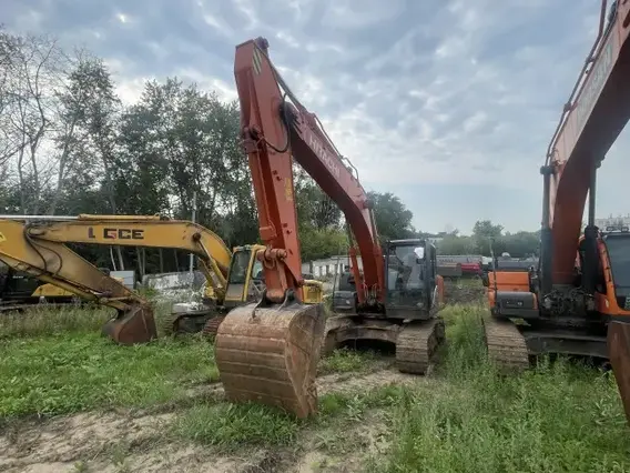 Экскаватор HITACHI ZX200-5A 2022 года б/у