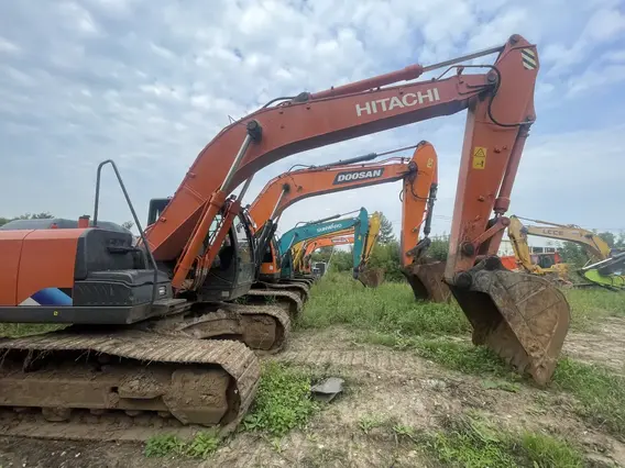 Экскаватор HITACHI ZX200-5A 2022 года б/у фото 8