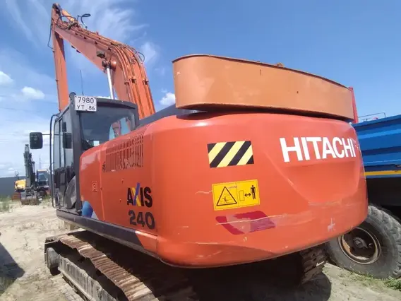 Экскаватор HITACHI ZX240-5A 2022 года б/у фото 9