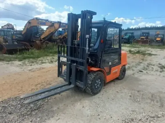 Вилочный погрузчик LONKING CPCD35-5 2024 года б/у