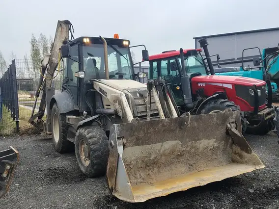Экскаватор-погрузчик TEREX TLB 825 RM 2020 года б/у фото 4