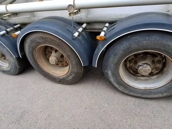 Полуприцеп-цистерна BONUM 914230 2023 года б/у фото 14