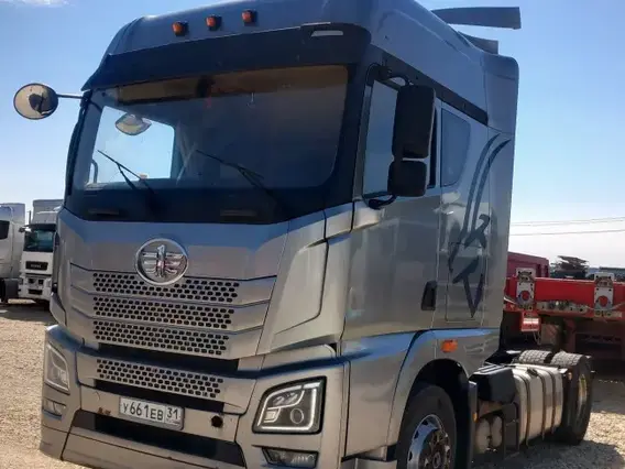 Седельный FAW JH6 2023 года б/у