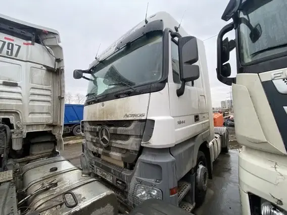 Седельный MERCEDES-BENZ Actros 2018 года б/у