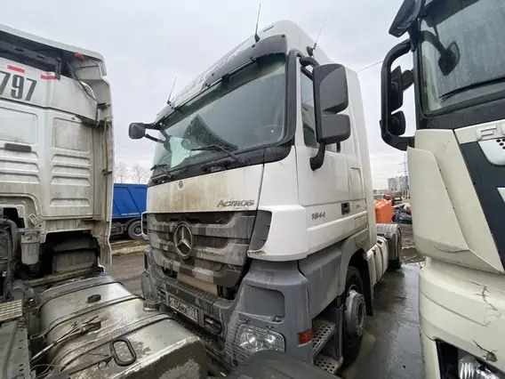 Седельный MERCEDES-BENZ Actros 2018 года б/у фото 2