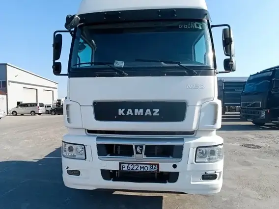 Седельный КАМАЗ 5490 2017 года б/у фото 3