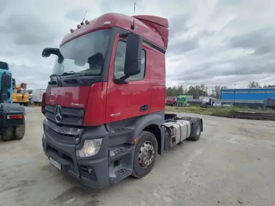Седельный тягач Mercedes-Benz Actros 2021 года б/у