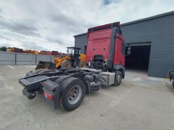 Седельный тягач Mercedes-Benz Actros 2021 года б/у фото 5