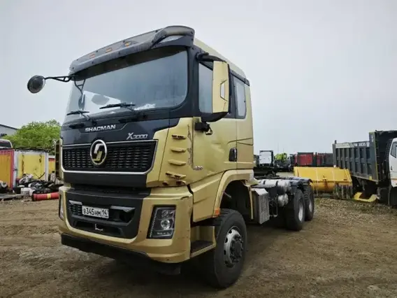 Седельный тягач-вездеход SHACMAN SX42586V385 2023 года б/у