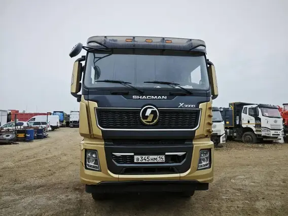 Седельный тягач-вездеход SHACMAN SX42586V385 2023 года б/у фото 3