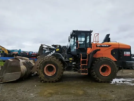 Фронтальный погрузчик DOOSAN DL420A-7M 2022 года б/у фото 9