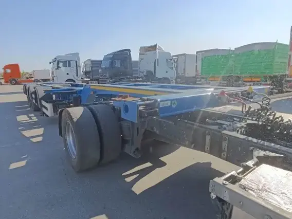 Полуприцеп-контейнеровоз Wielton NS4P40 2022 года б/у фото 3