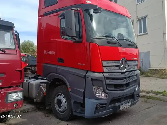 Седельный тягач Mercedes-Benz Actros C 2022 года б/у фото 4