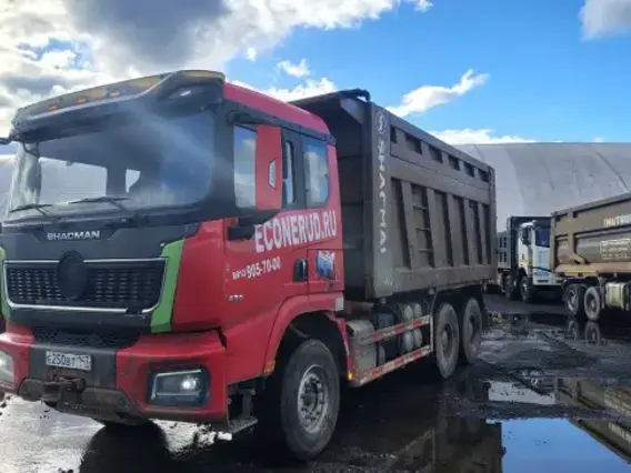 Самосвал SHACMAN SX32586V384 2023 года б/у
