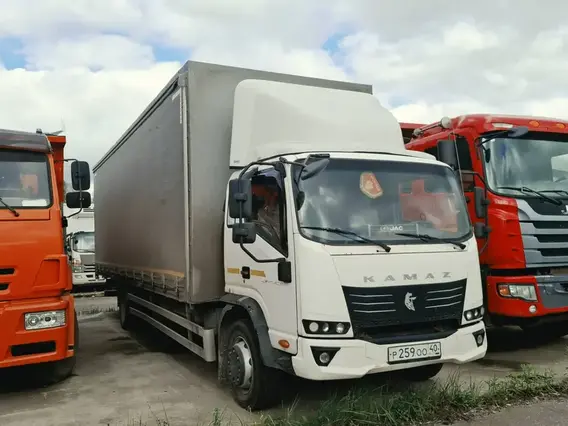 Бортовой грузовик КАМАЗ 43082 2022 года б/у фото 4