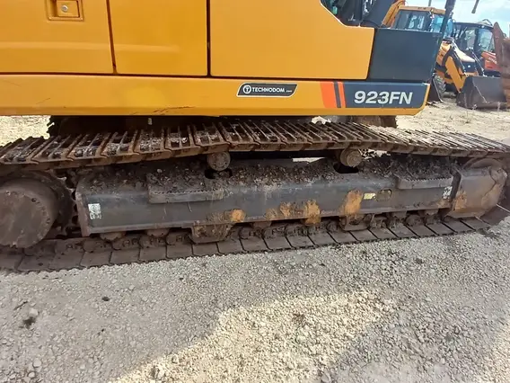 Экскаватор LiuGong CLG 923FN 2023 года б/у фото 11