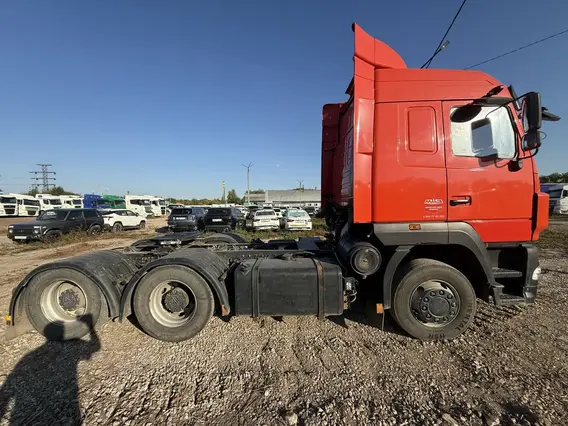 Седельный тягач МАЗ 643028 2023 года б/у фото 5