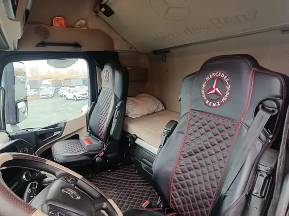 Седельный тягач Mercedes-Benz Actros 2021 года б/у фото 12