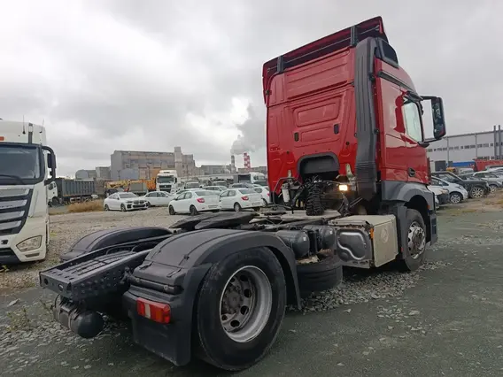 Седельный тягач Mercedes-Benz Actros 2021 года б/у фото 6
