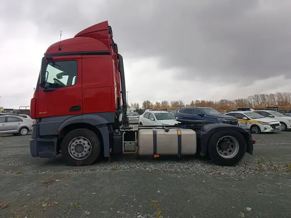 Седельный тягач Mercedes-Benz Actros 2021 года б/у фото 9