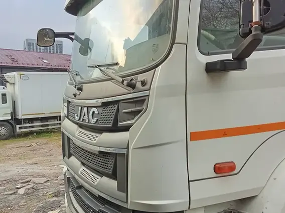 Фургон-рефрижератор JAC N200 2024 года б/у фото 3