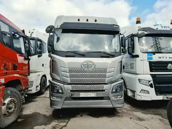 Седельный тягач FAW JH6 2023 года б/у фото 2