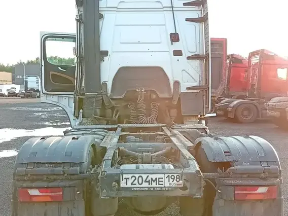 Седельный тягач SHACMAN SX4188YY381 2023 года б/у фото 6