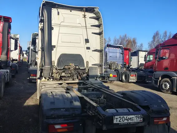 Седельный тягач SHACMAN SX4188YY381 2023 года б/у фото 9