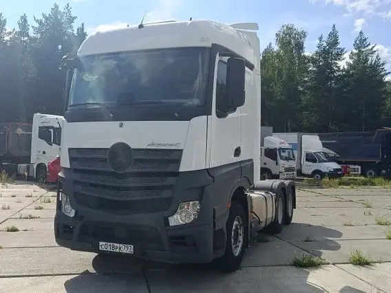 Седельный тягач Mercedes-Benz Actros 2023 года б/у