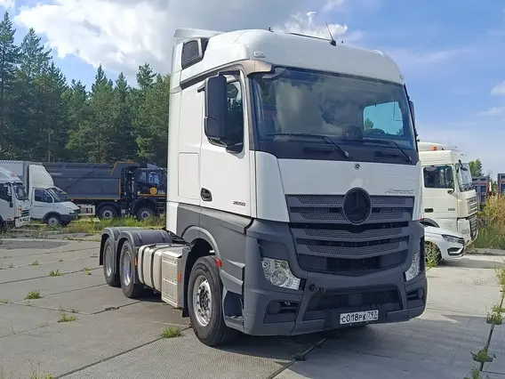 Седельный тягач Mercedes-Benz Actros 2023 года б/у фото 3