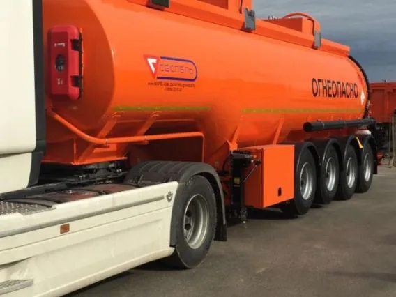 Полуприцеп-бензовоз ППЦ Сеспель SF4332  новый