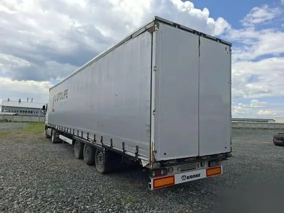 Тентованный полуприцеп Krone SD 2020 года б/у фото 4