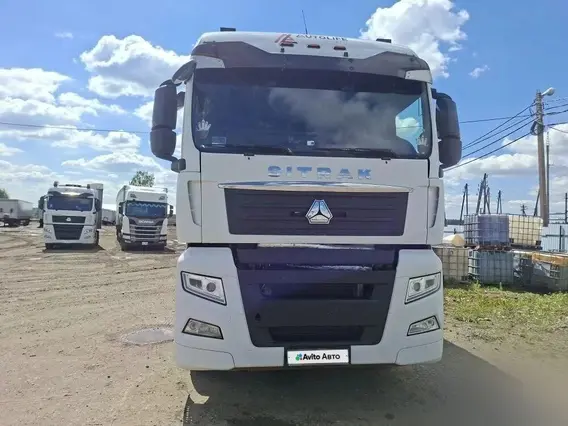 Седельный тягач SITRAK c7h 2022 года б/у фото 5
