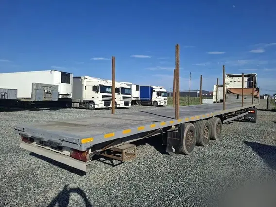 Тентованный полуприцеп Schmitz Cargobull 90842 2014 года б/у фото 5