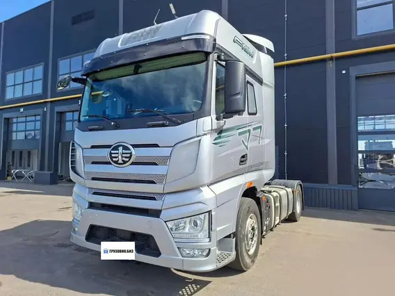 Седельный тягач FAW J7 2023 года б/у фото 3