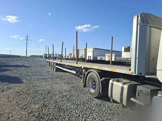 Полуприцеп-шасси Schmitz Cargobull 90842 2016 года б/у