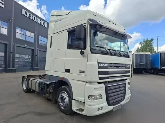 Седельный тягач DAF XF 2020 года б/у