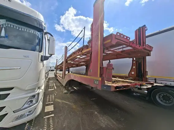 Полуприцеп-автовоз LUXUDA LZC9407BG 2024 года б/у фото 9