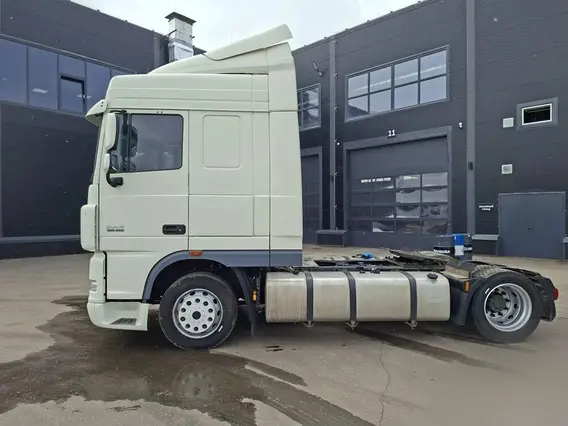 Седельный тягач DAF XF 2020 года б/у фото 4