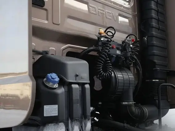 Седельный тягач Dongfeng gx 2024 года новый фото 7