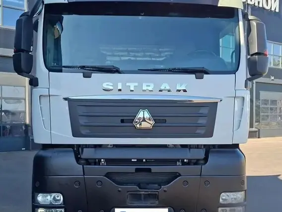 Седельный тягач SITRAK C7H 2023 года б/у фото 2