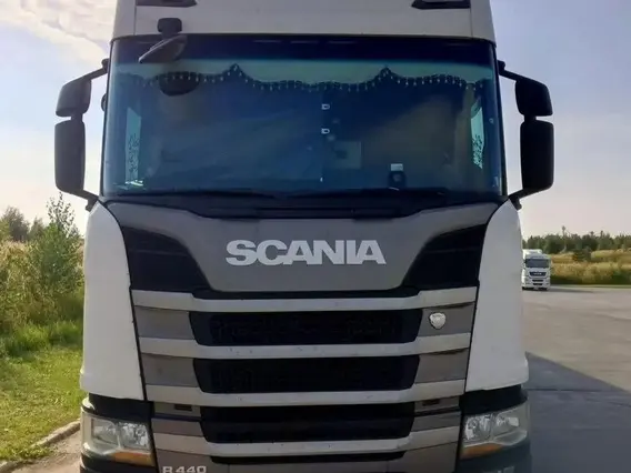 Седельный тягач Scania R 2020 года б/у фото 2